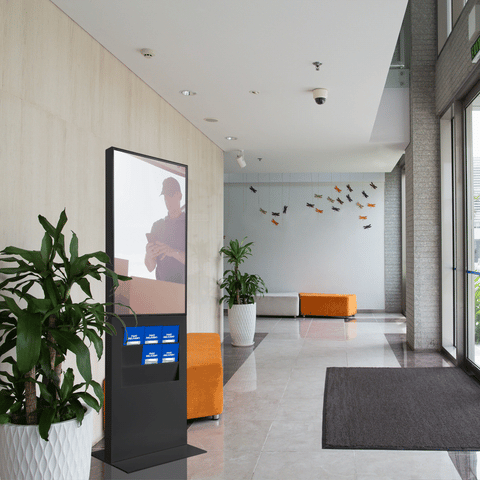 Smart Line Digitale Infostelle / Totem mit 6 x A4 Regal - bannerama 